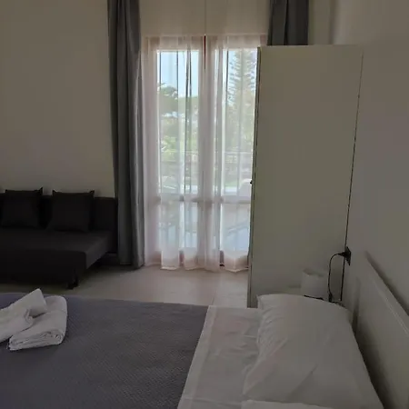 Villa Rita Apartament & Rooms Fontane Bianche