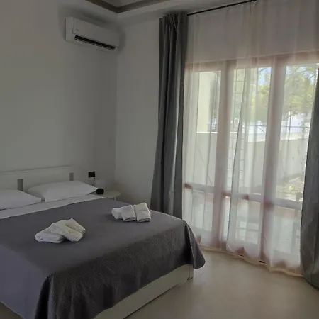Villa Rita Apartament & Rooms Alloggio in famiglia *